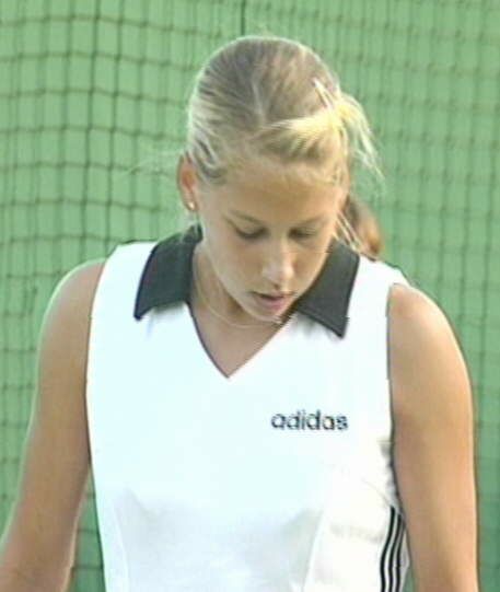 anna7.jpg (24502 bytes)